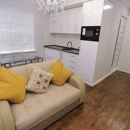Luxury 2 Bedrooms Apartment Walking Distance From Gur-Emir Σαμαρκάνδη Εξωτερικό φωτογραφία