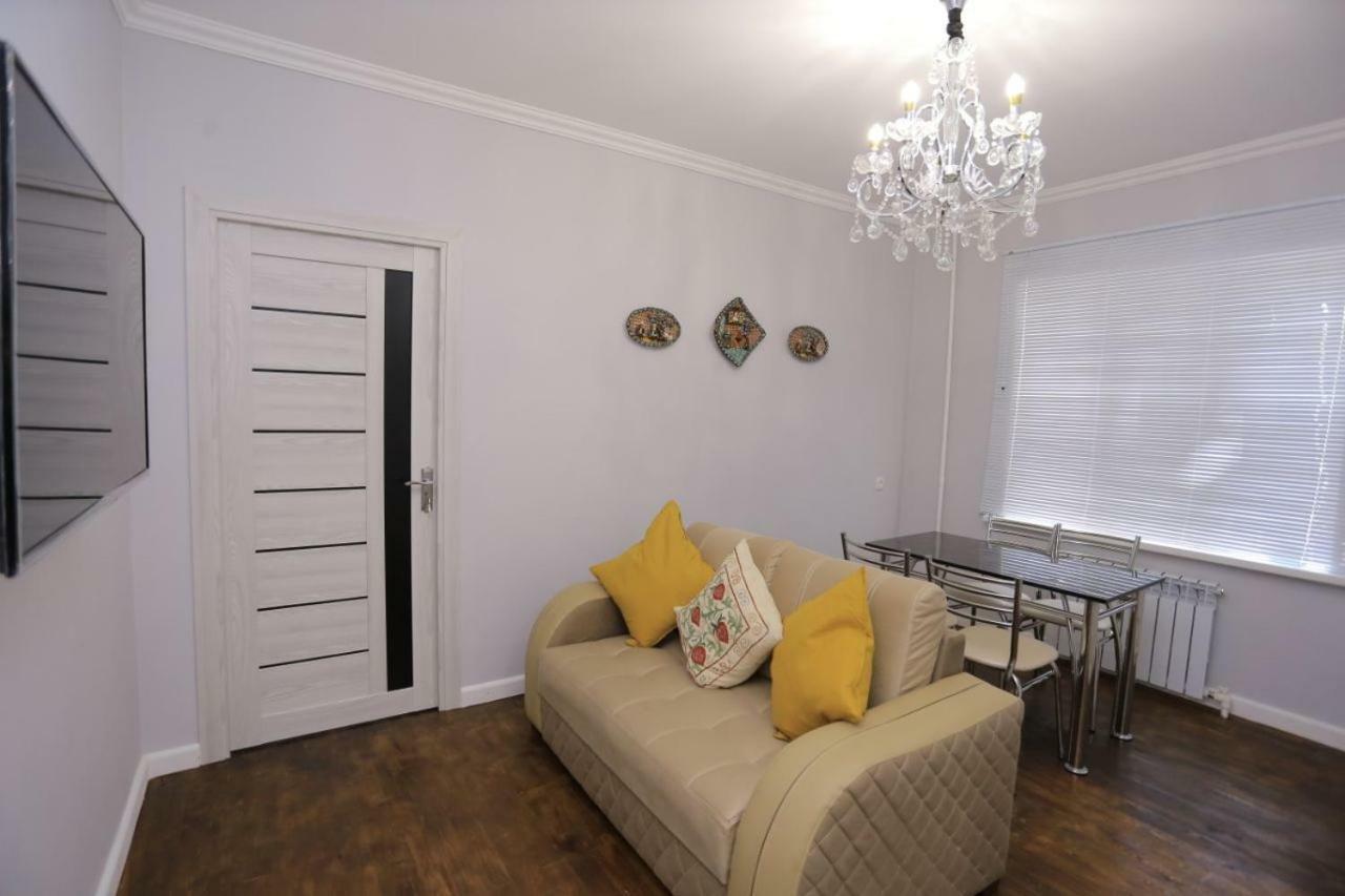 Luxury 2 Bedrooms Apartment Walking Distance From Gur-Emir Σαμαρκάνδη Εξωτερικό φωτογραφία